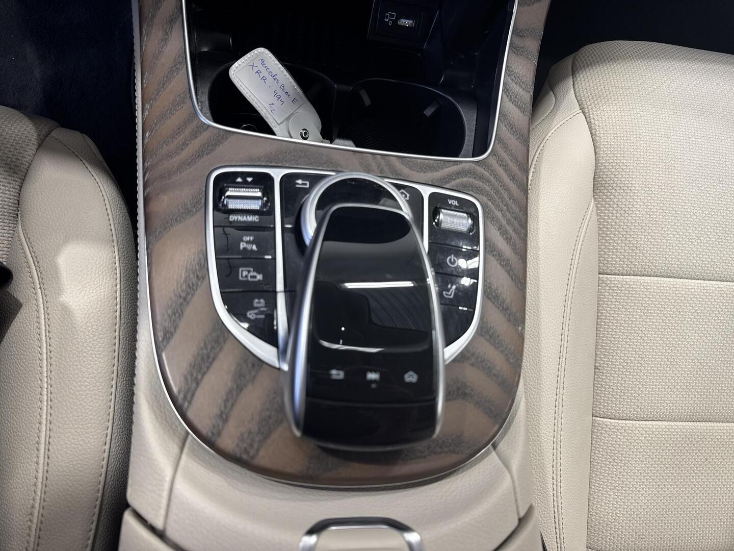 MERCEDES-BENZ E 2019
