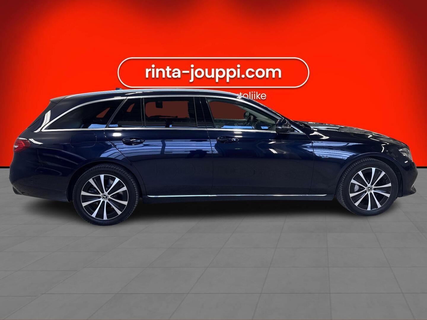 MERCEDES-BENZ E 2019