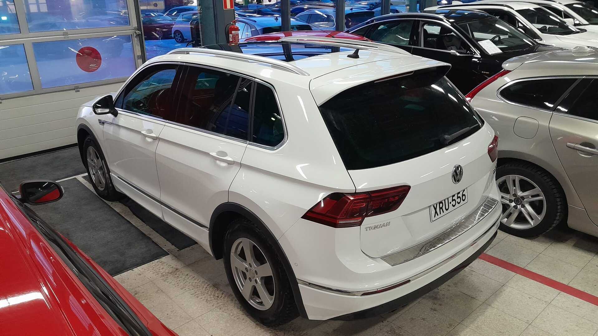 VOLKSWAGEN Tiguan 2017