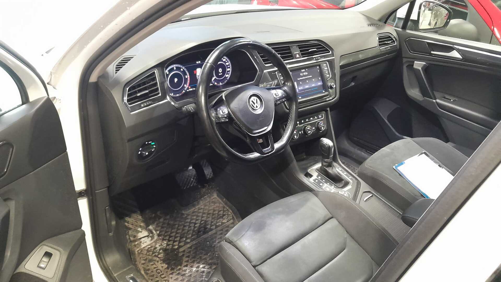 VOLKSWAGEN Tiguan 2017