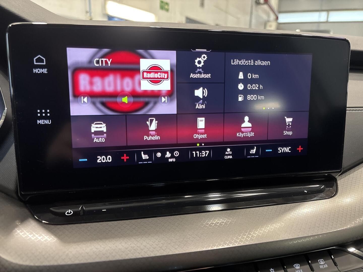 SKODA OCTAVIA 2024