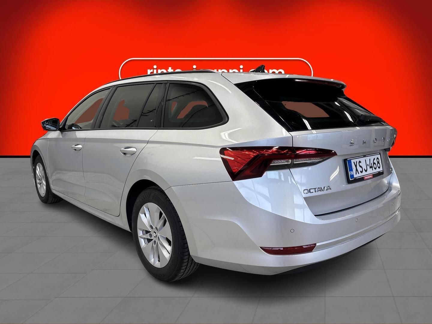 SKODA OCTAVIA 2024