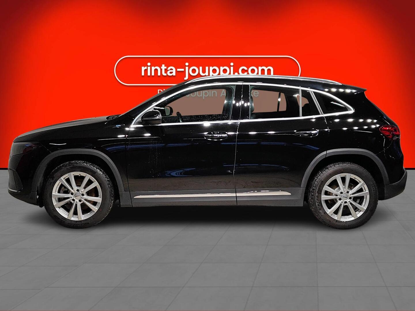 MERCEDES-BENZ EQA 2021