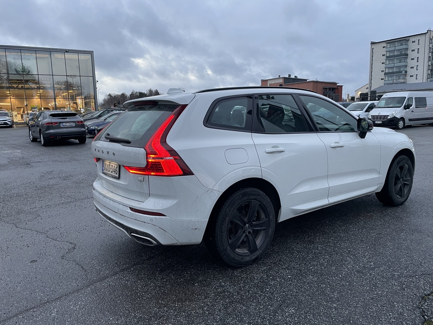 VOLVO XC60 2021