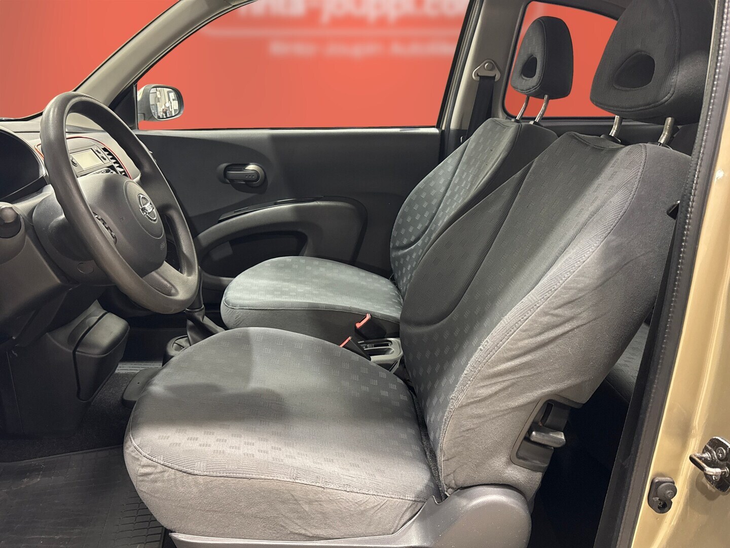 NISSAN Micra 2004