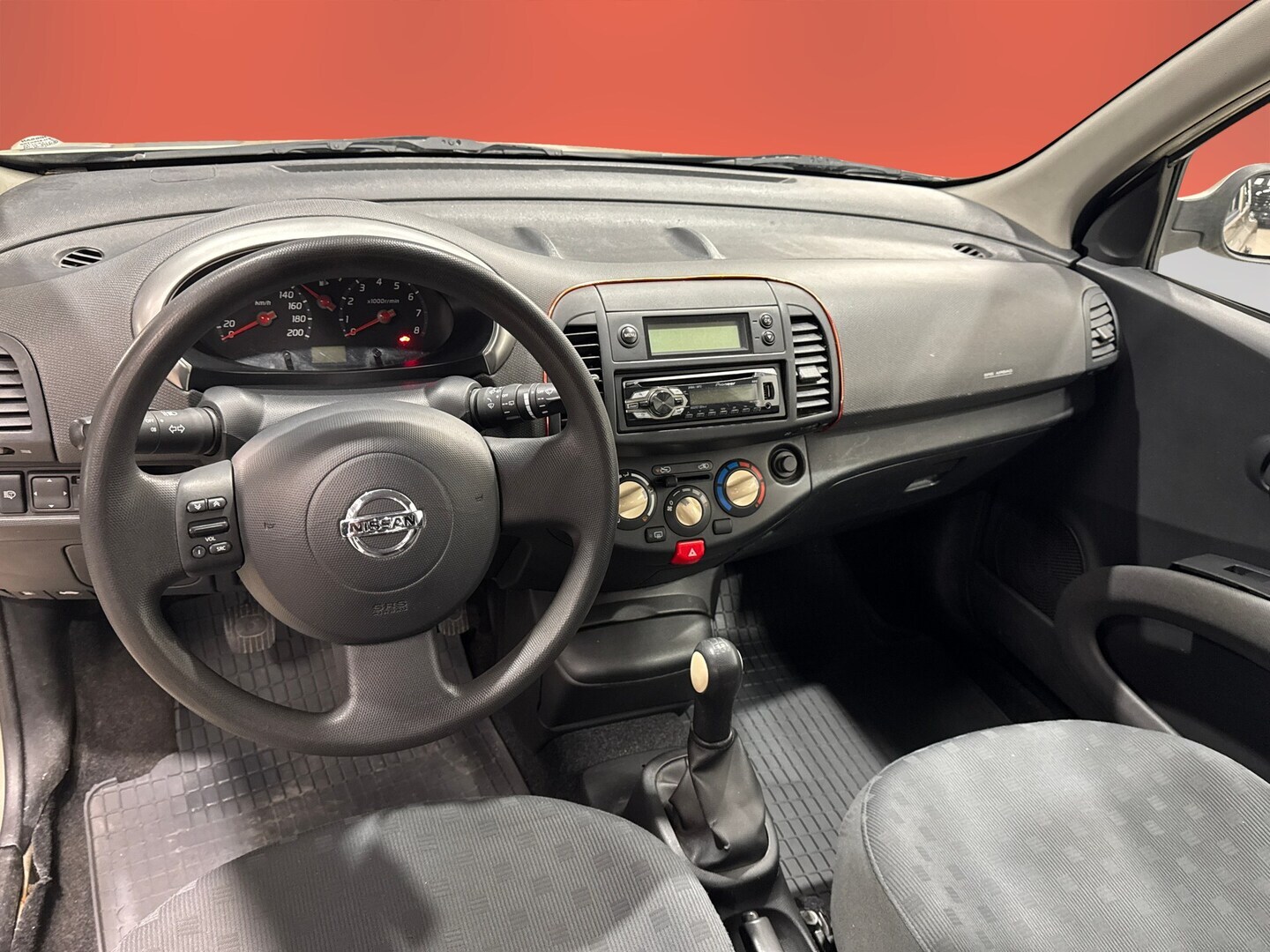 NISSAN Micra 2004