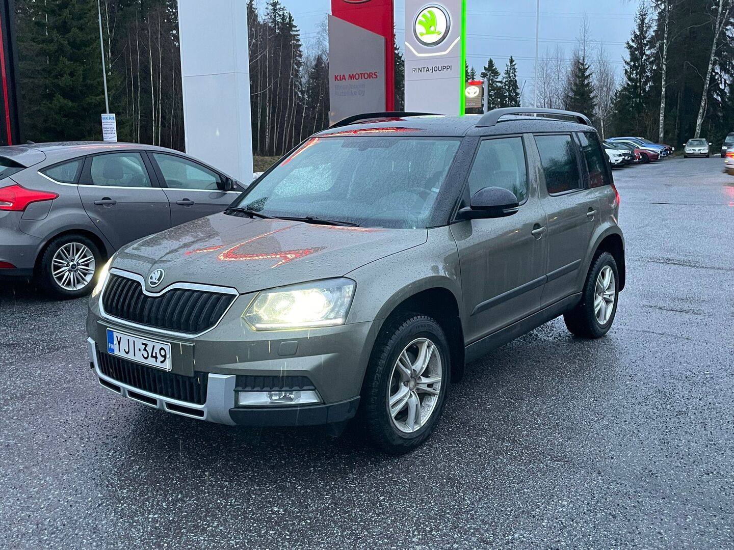SKODA YETI 2016