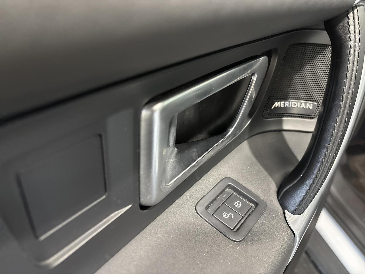 LAND ROVER Discovery Sport 2018