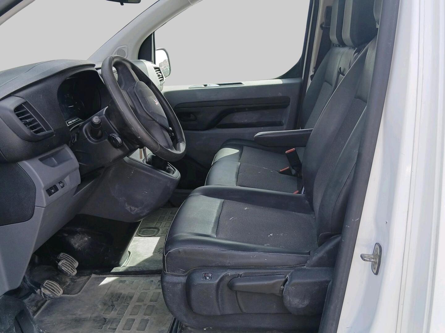 PEUGEOT Expert 2018