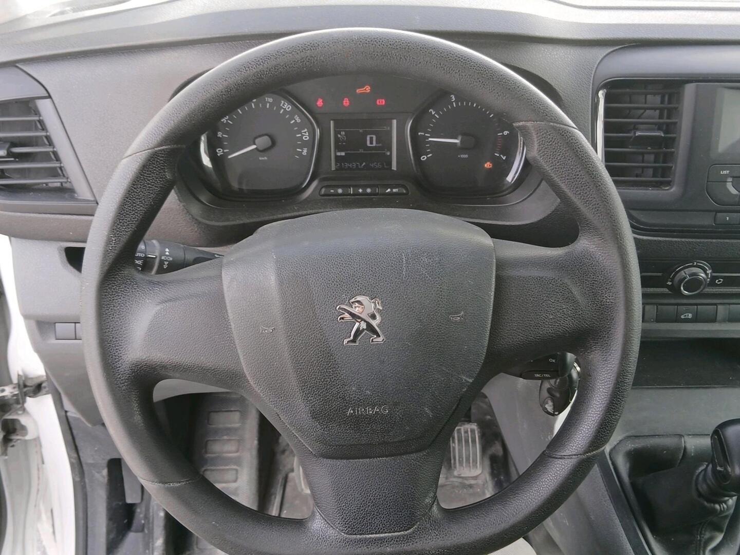 PEUGEOT Expert 2018