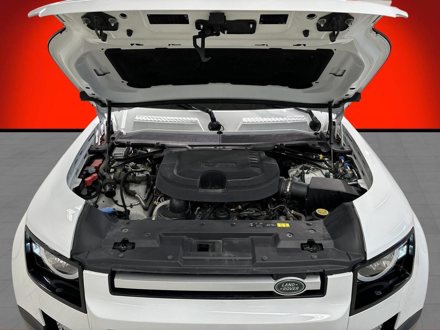 LAND ROVER Defender 2022