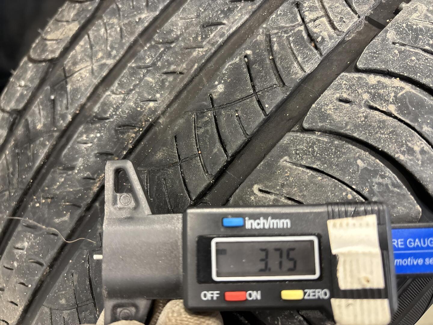 LAND ROVER Defender 2022