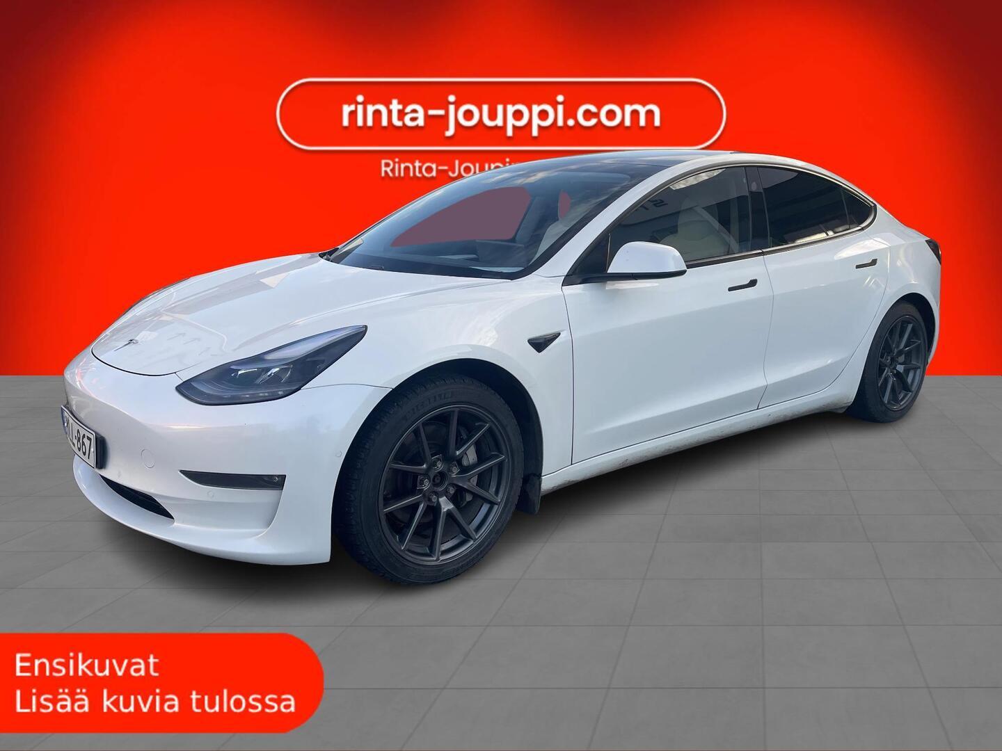 TESLA Model 3 2021