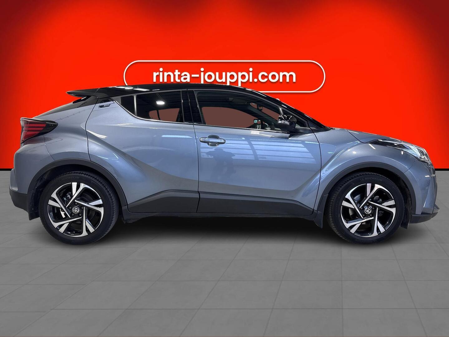 TOYOTA C-HR 2023