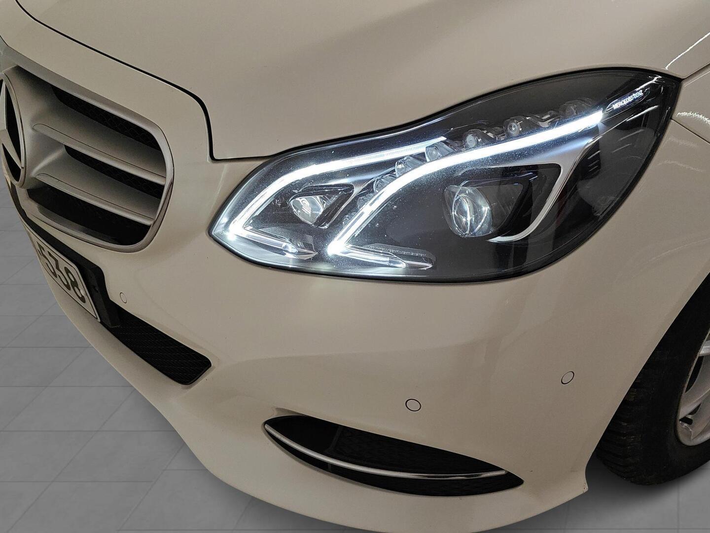 MERCEDES-BENZ E 2013