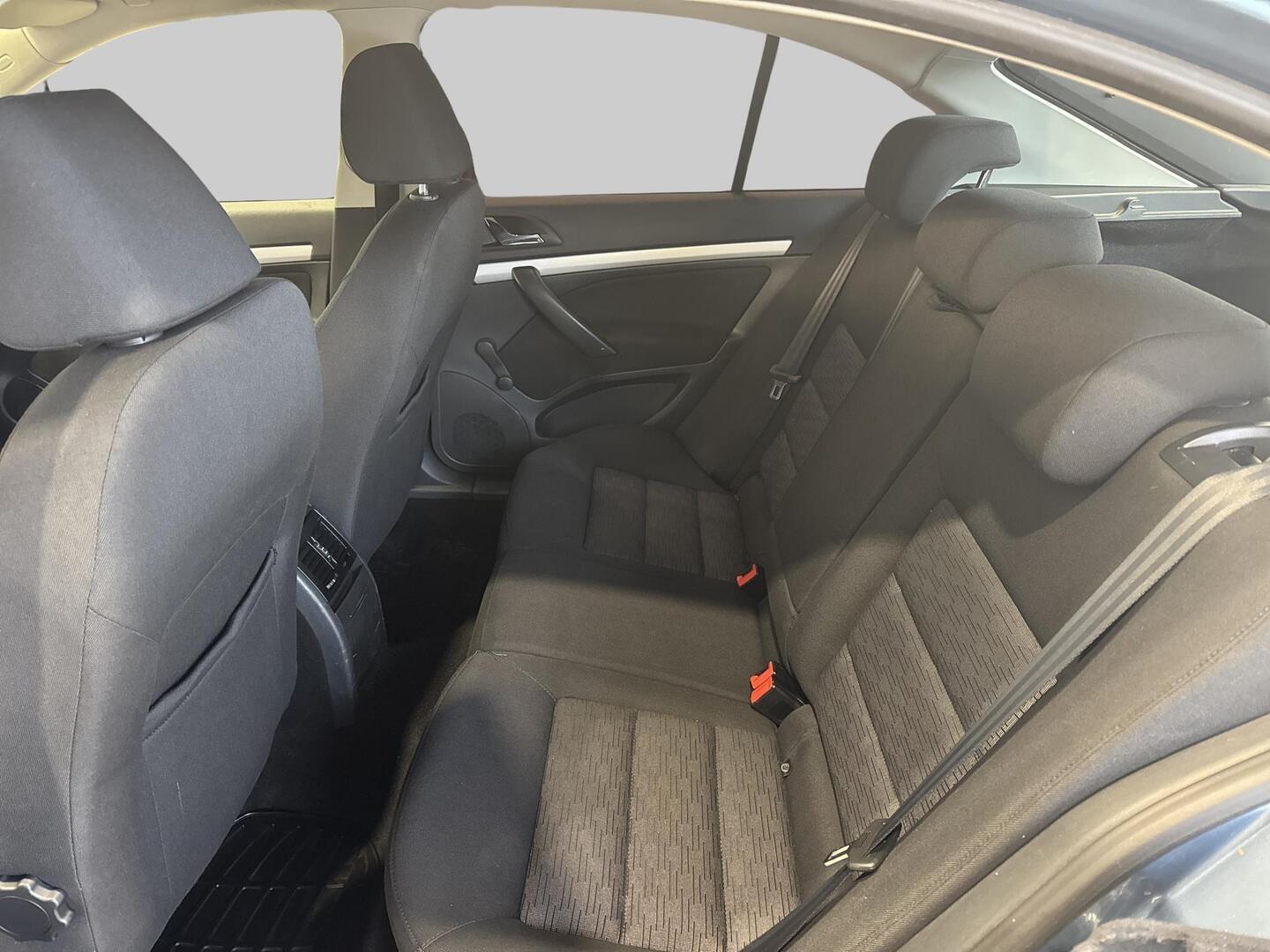 SKODA Octavia 2011