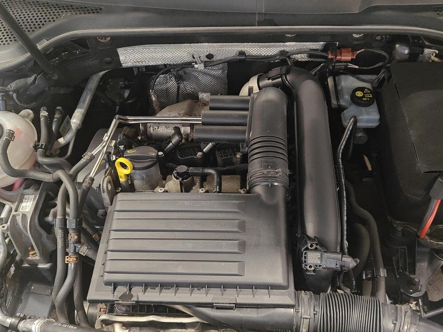 VOLKSWAGEN Golf 2017