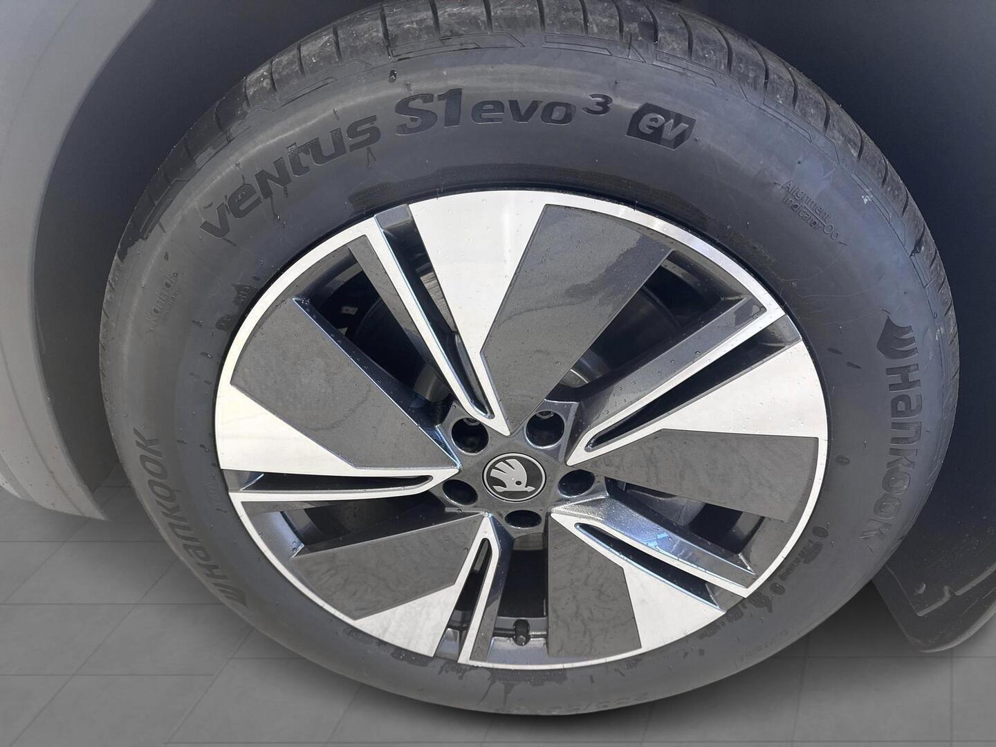SKODA Elroq 2026
