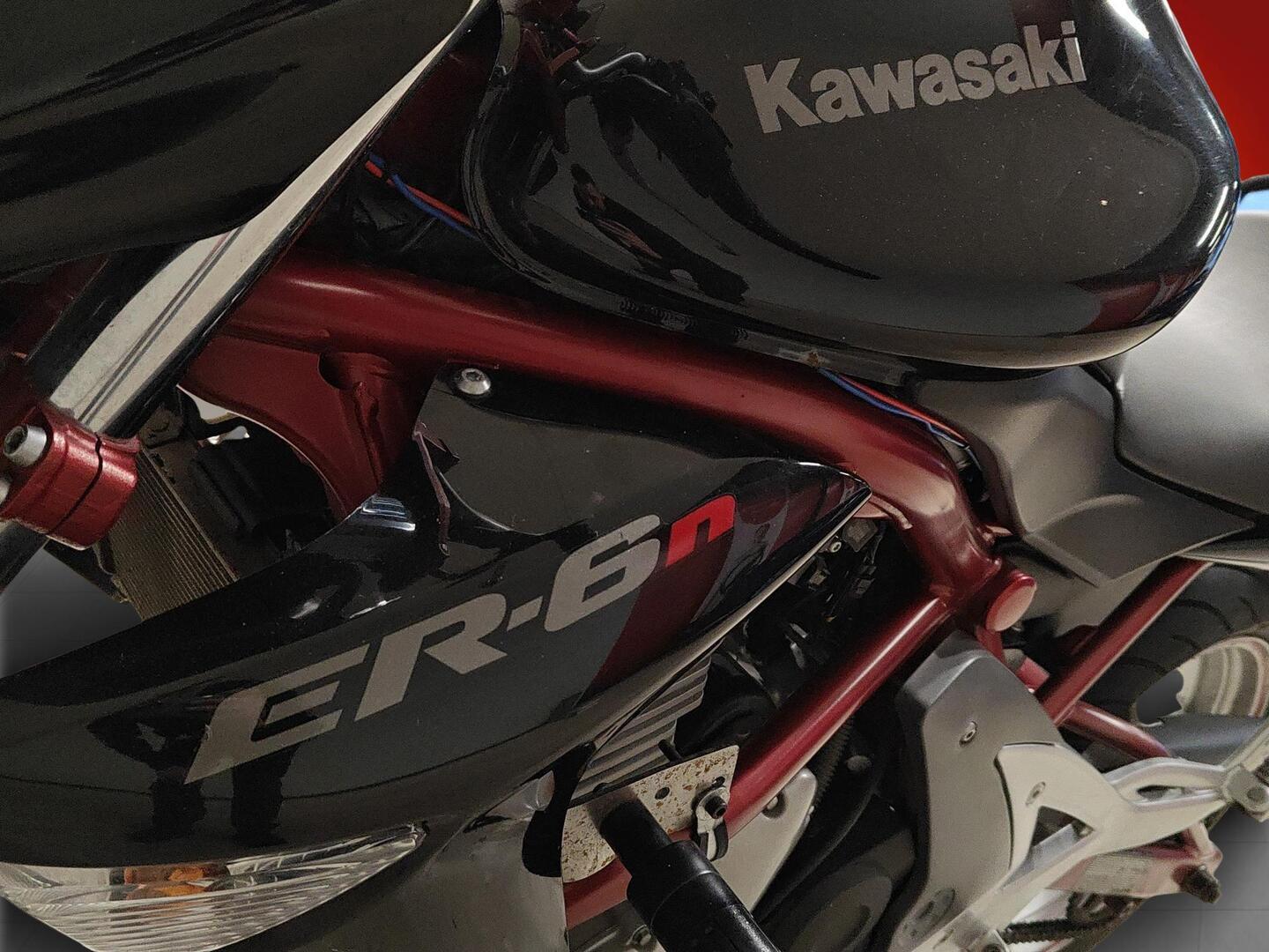 KAWASAKI ER-6n 2007