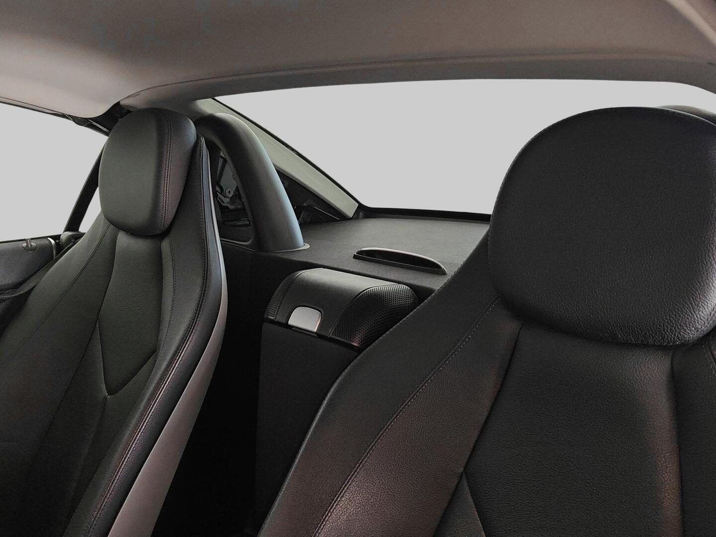 MERCEDES-BENZ SLK 2004