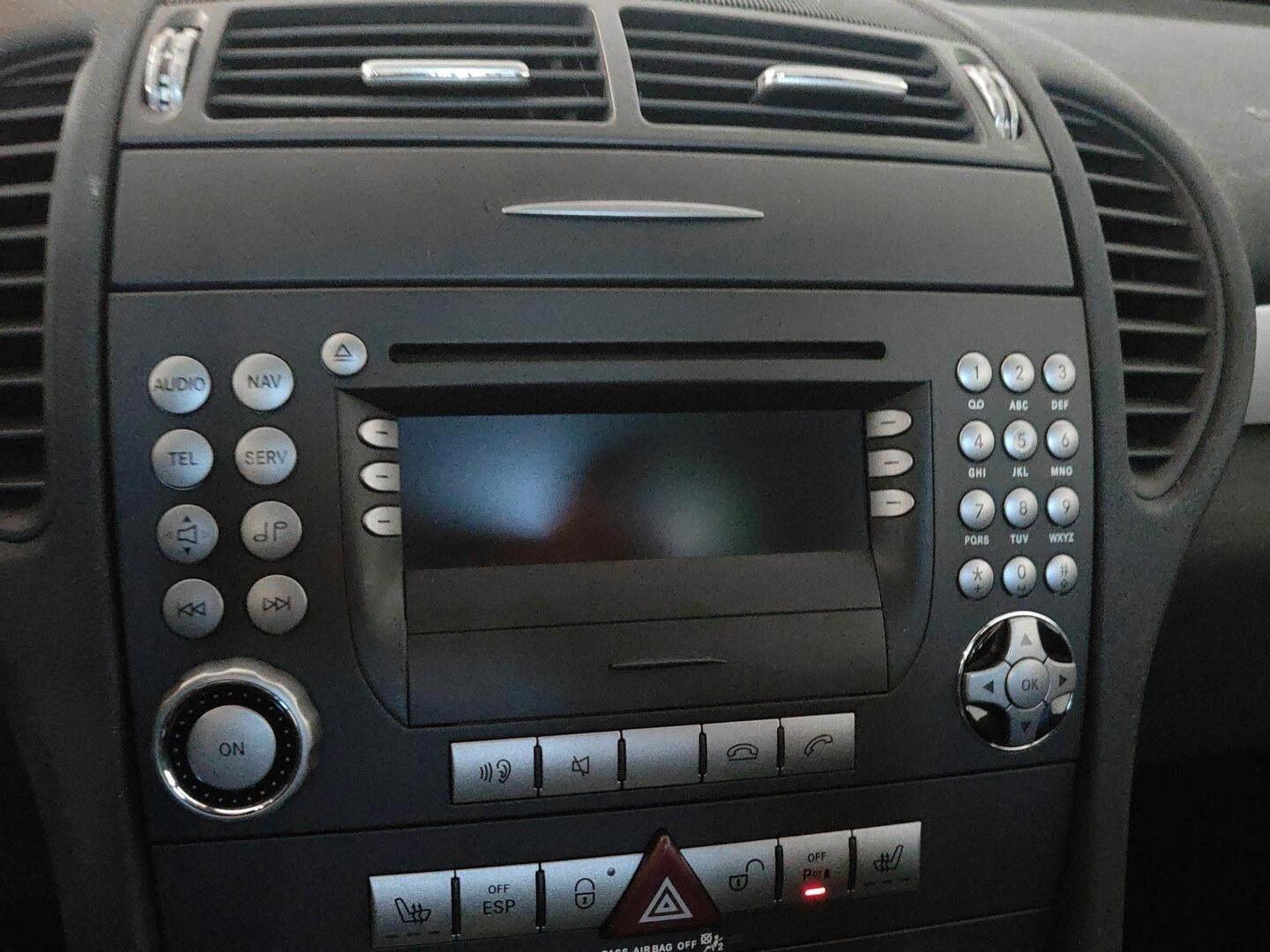 MERCEDES-BENZ SLK 2004