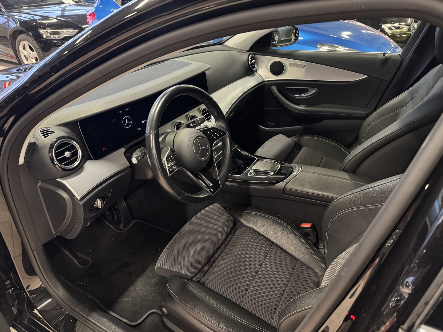 MERCEDES-BENZ E 2021