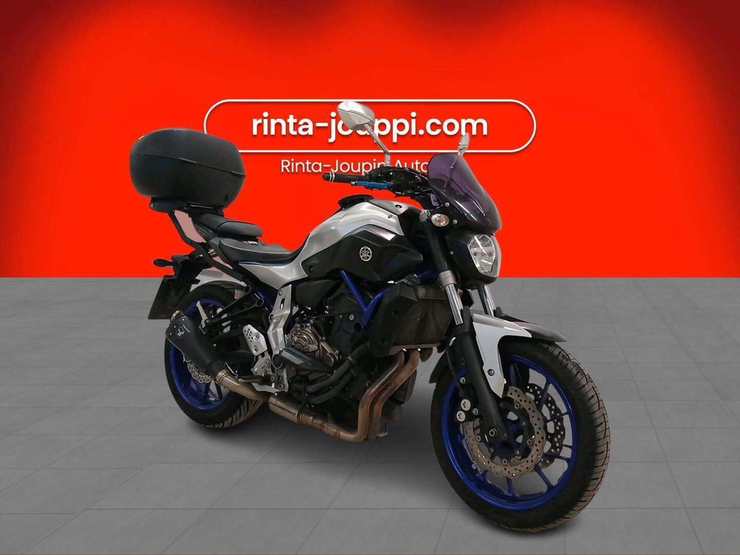 YAMAHA MT-07 2016