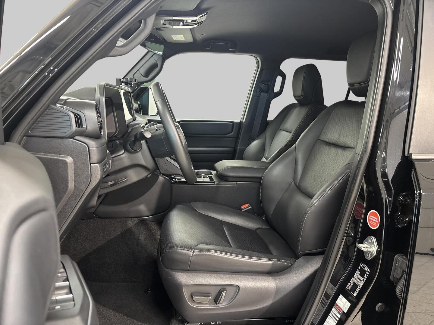 TOYOTA LAND CRUISER 2024