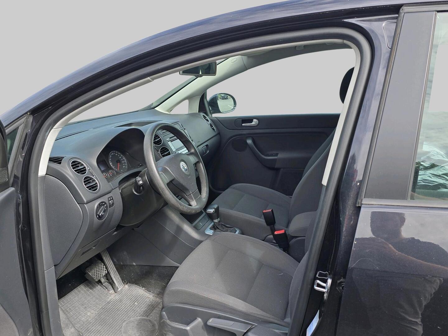 VOLKSWAGEN Golf Plus 2008