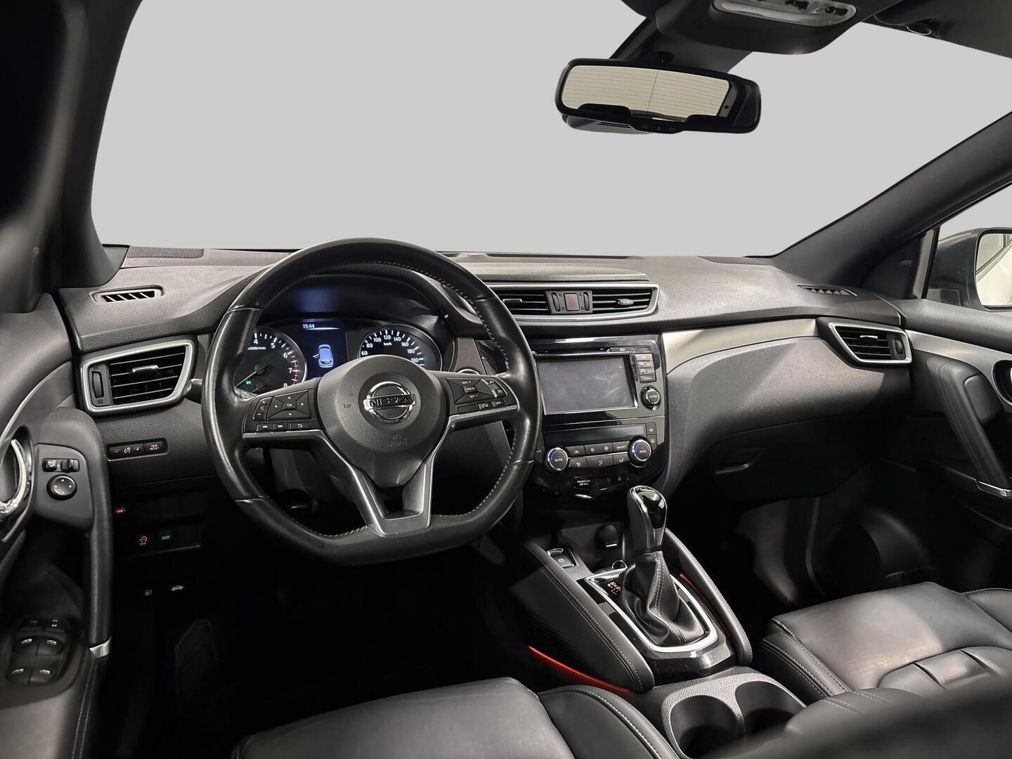 NISSAN Qashqai 2018