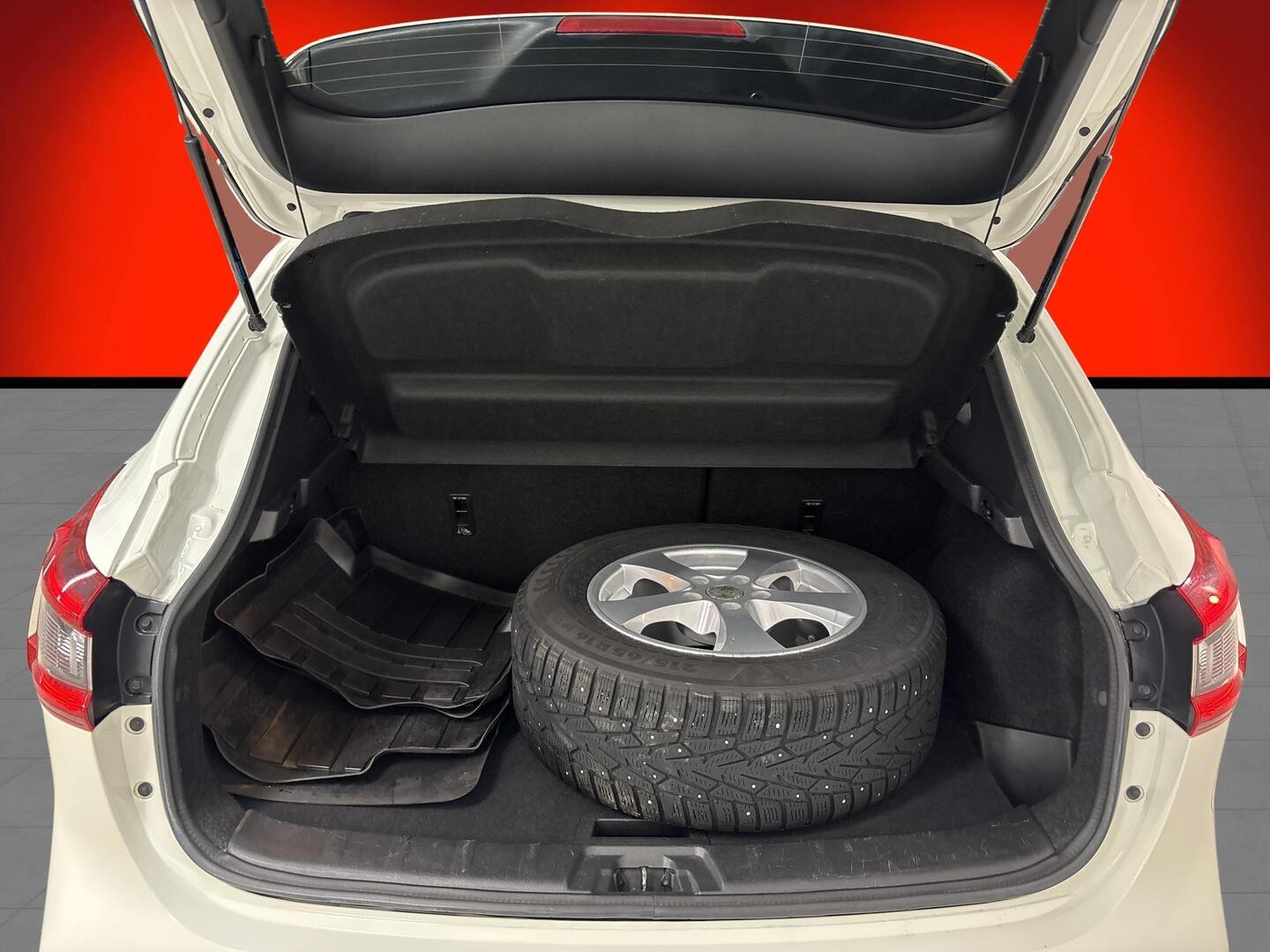 NISSAN Qashqai 2018