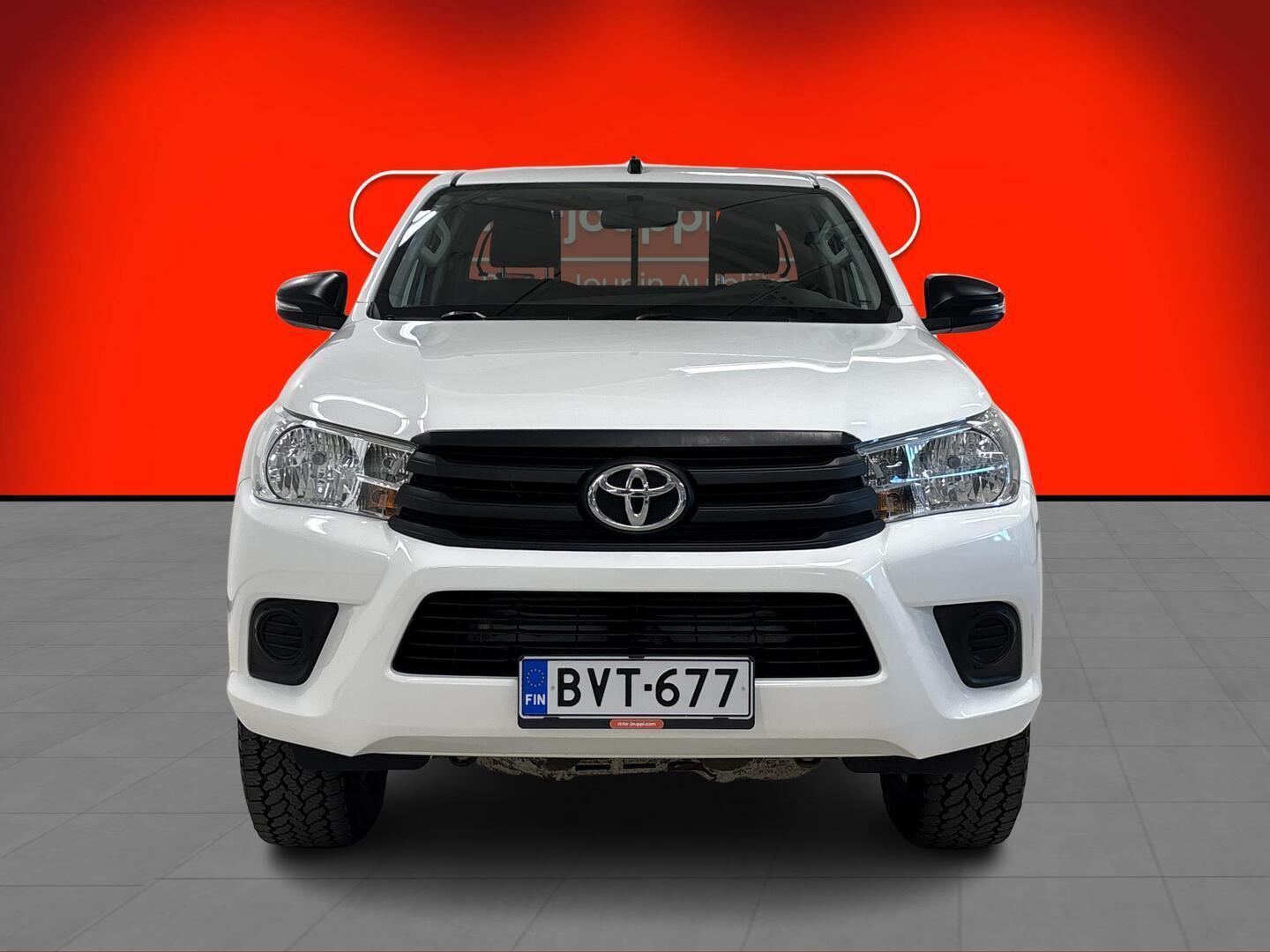 TOYOTA Hilux 2019
