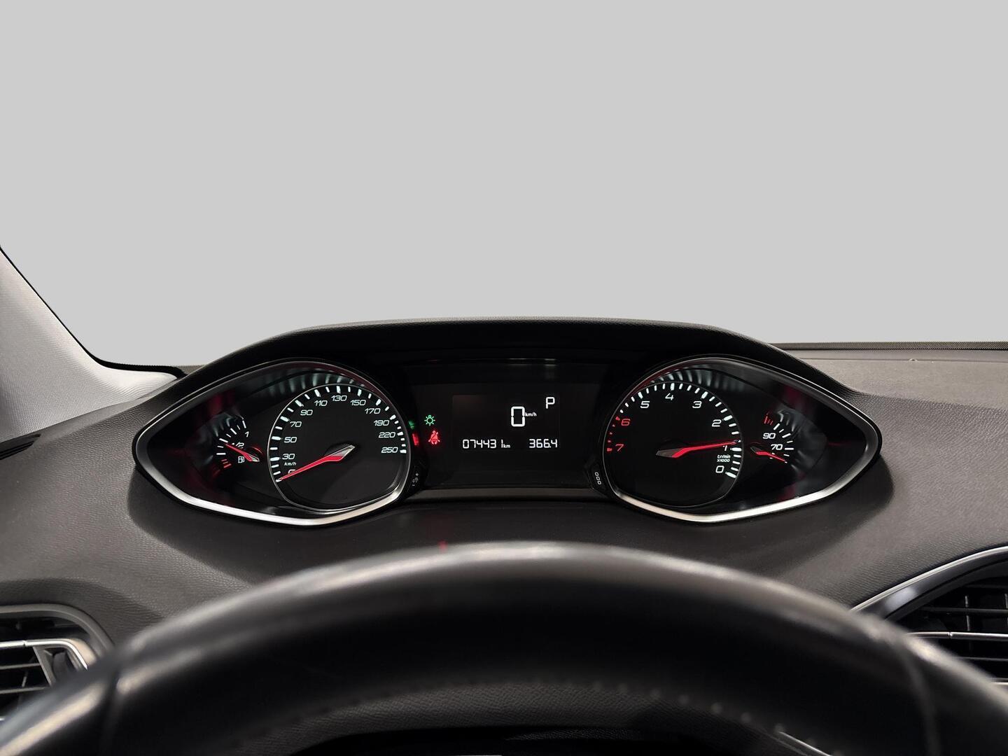 PEUGEOT 308 2019