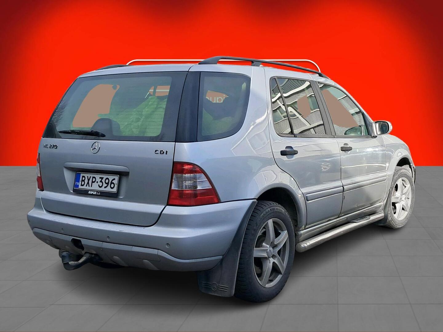 MERCEDES-BENZ ML 2004