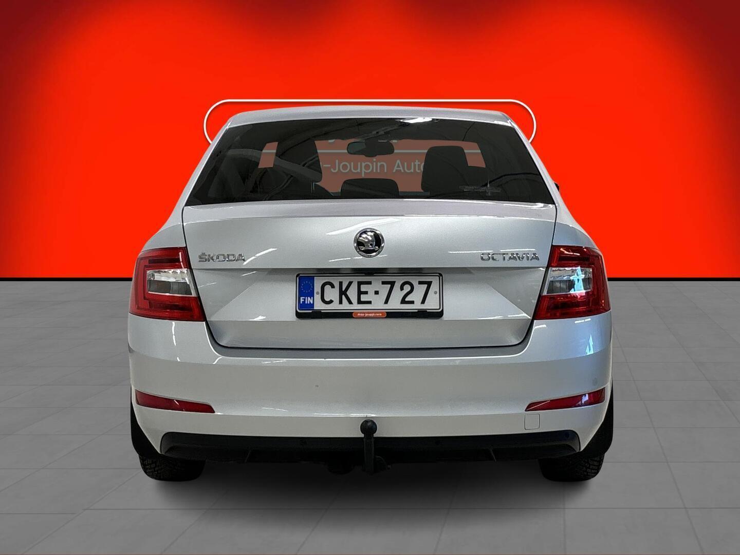 SKODA OCTAVIA 2015