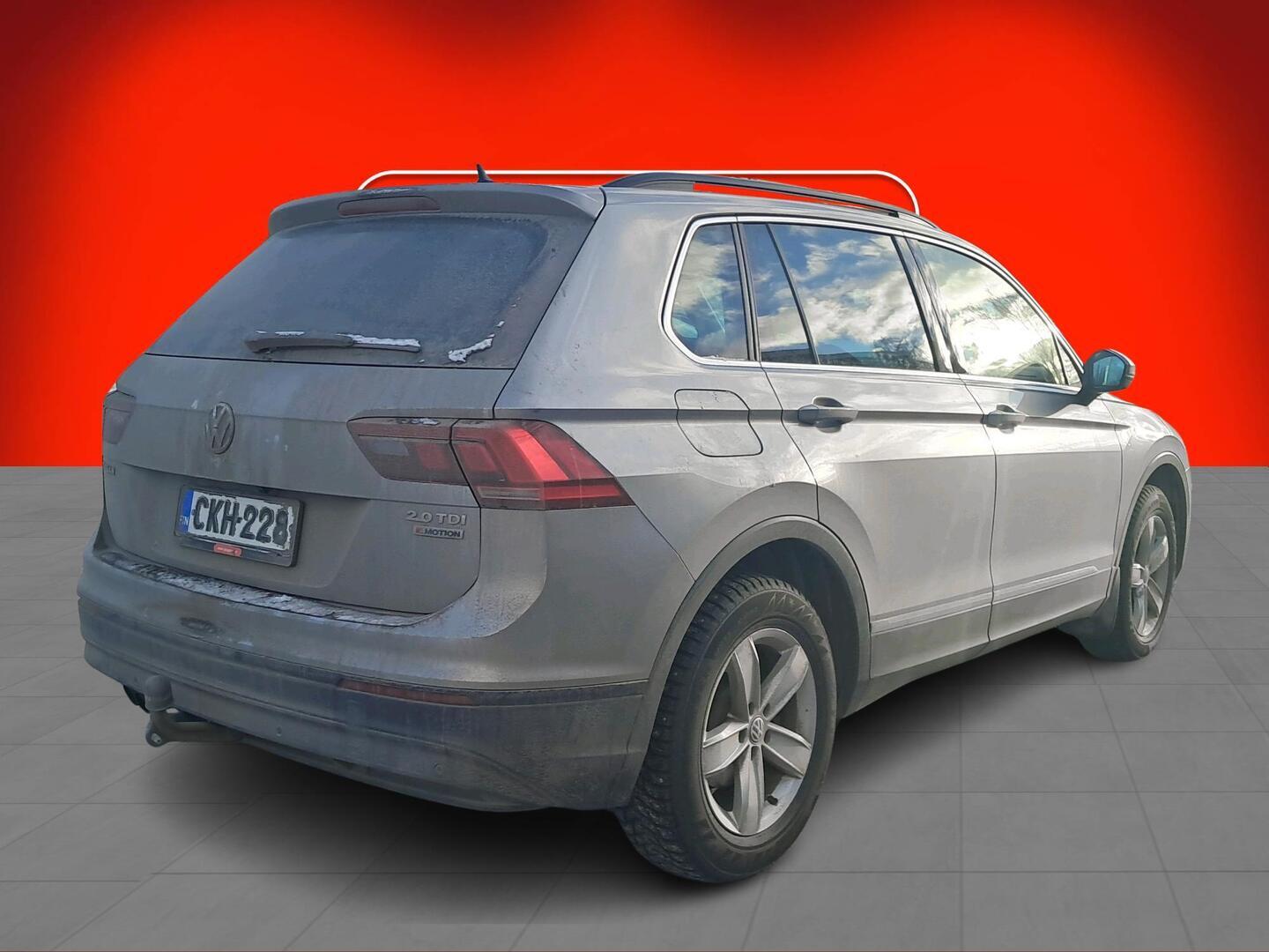 VOLKSWAGEN Tiguan 2017