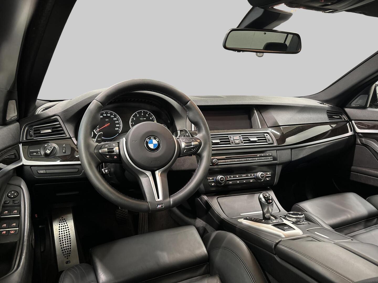 BMW M5 2014