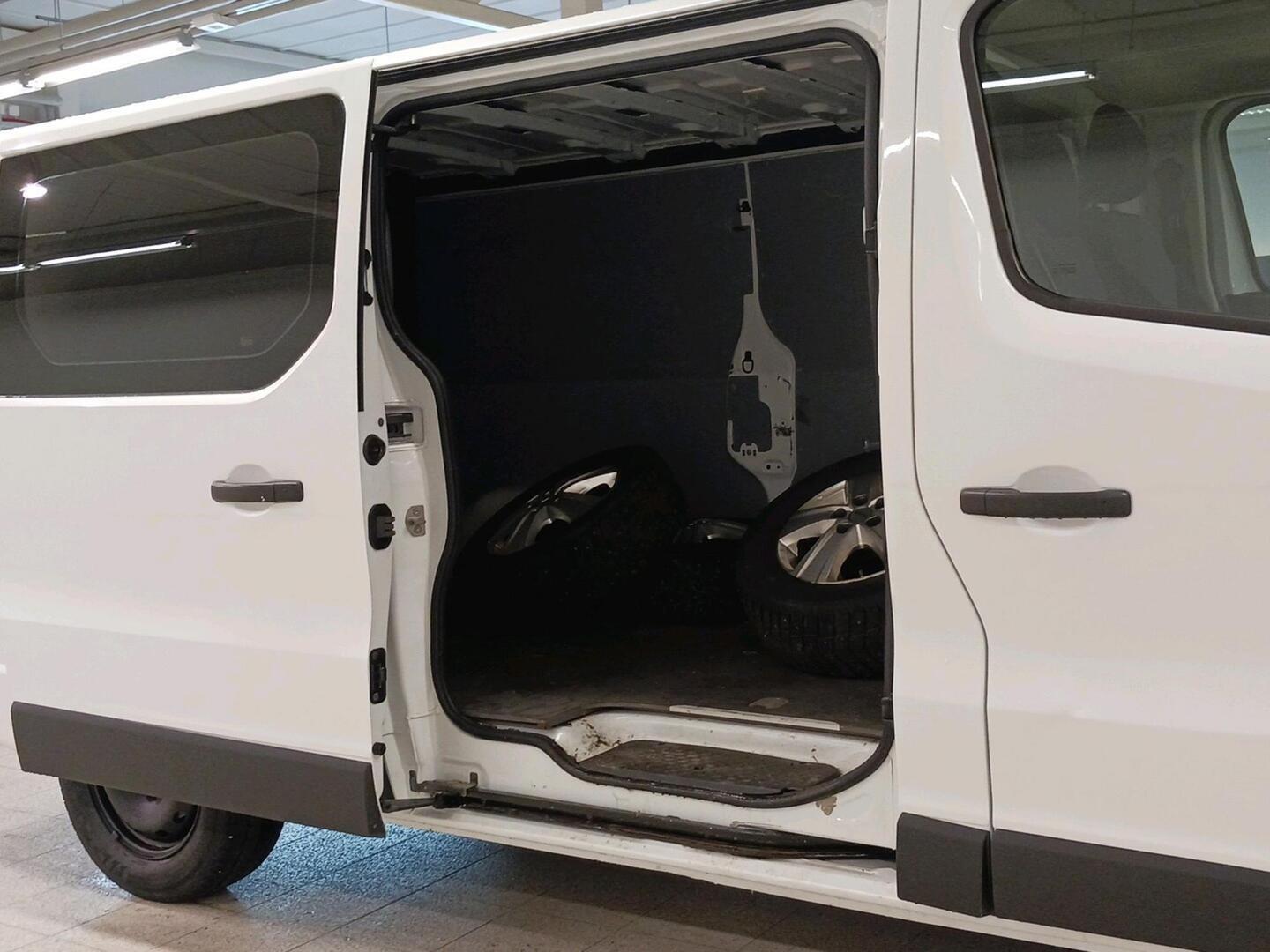 OPEL Vivaro 2018
