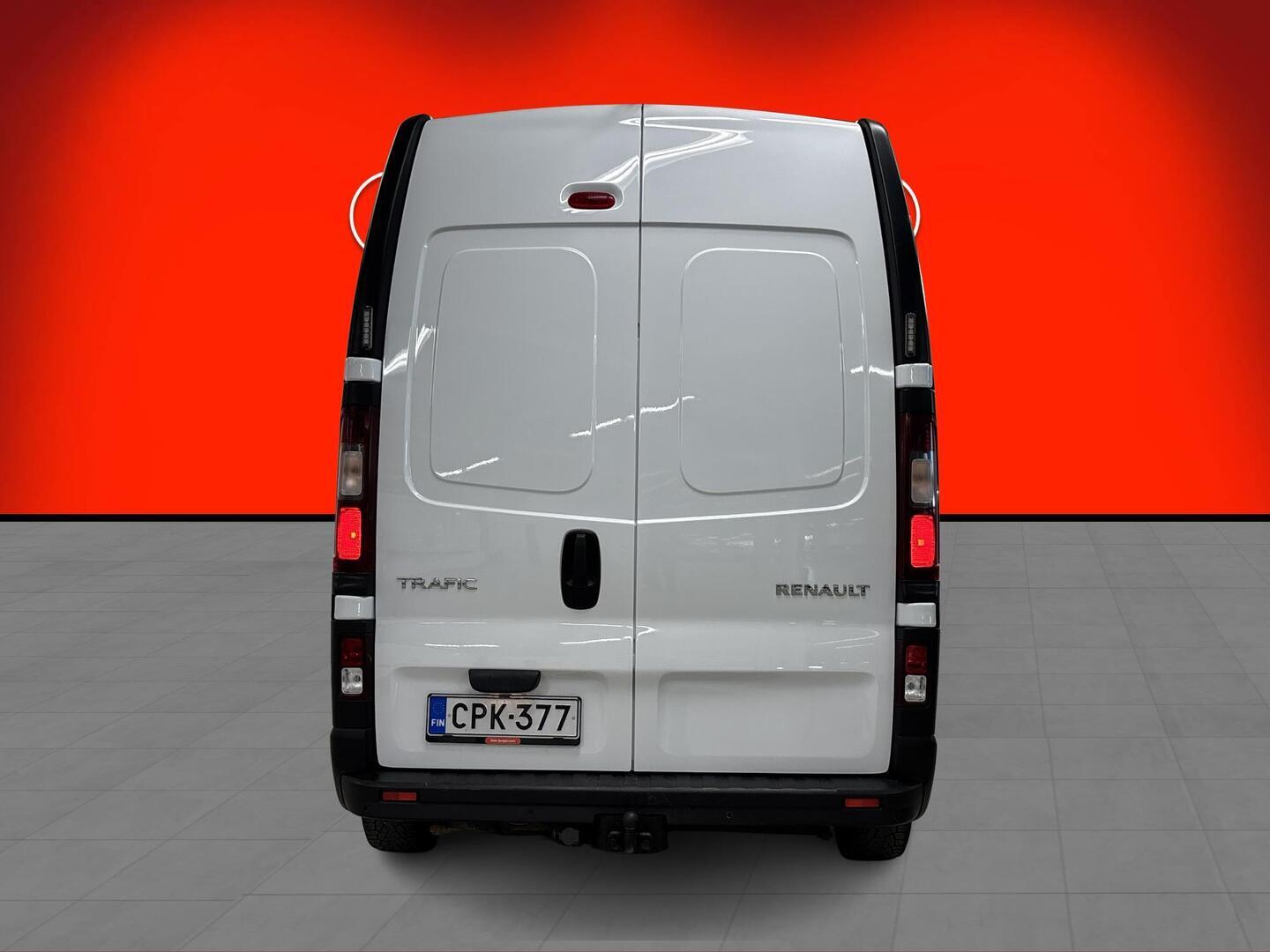 RENAULT TRAFIC 2021