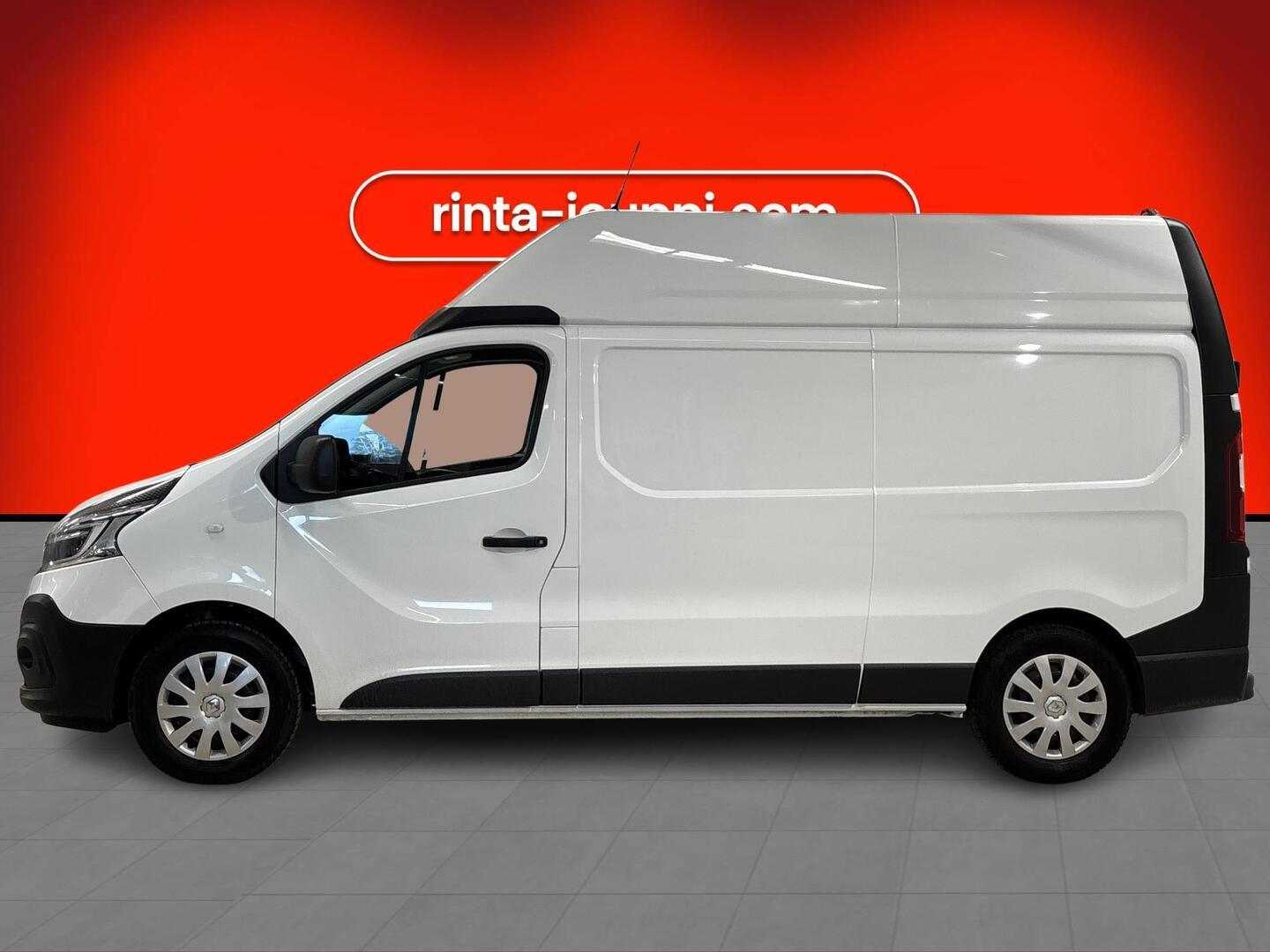RENAULT TRAFIC 2021