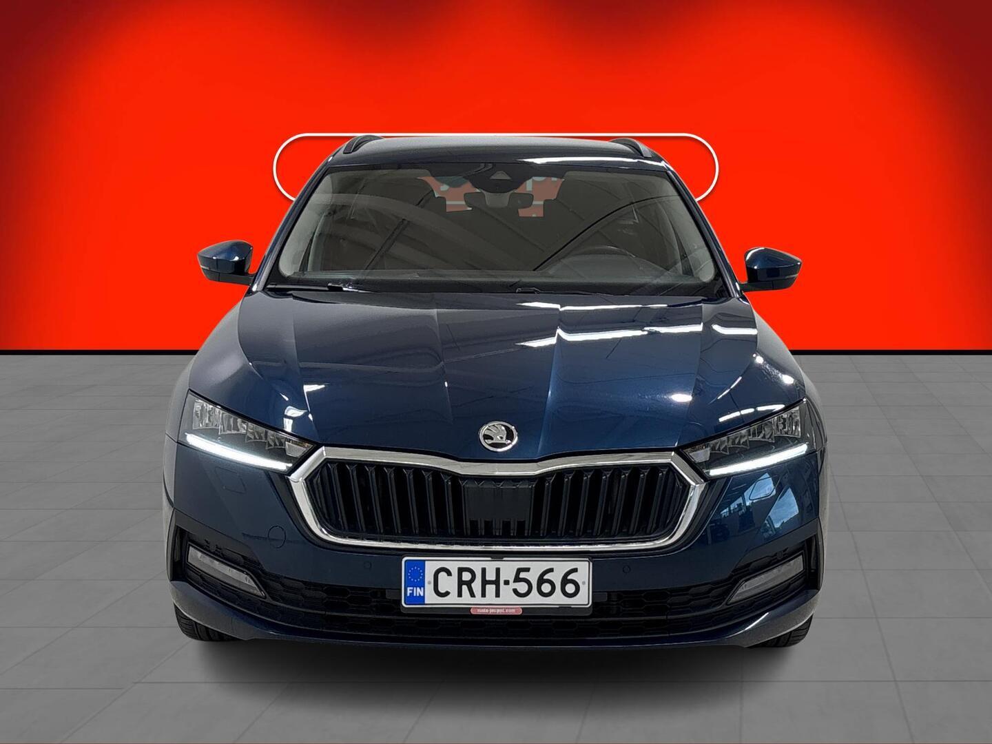 SKODA OCTAVIA 2023