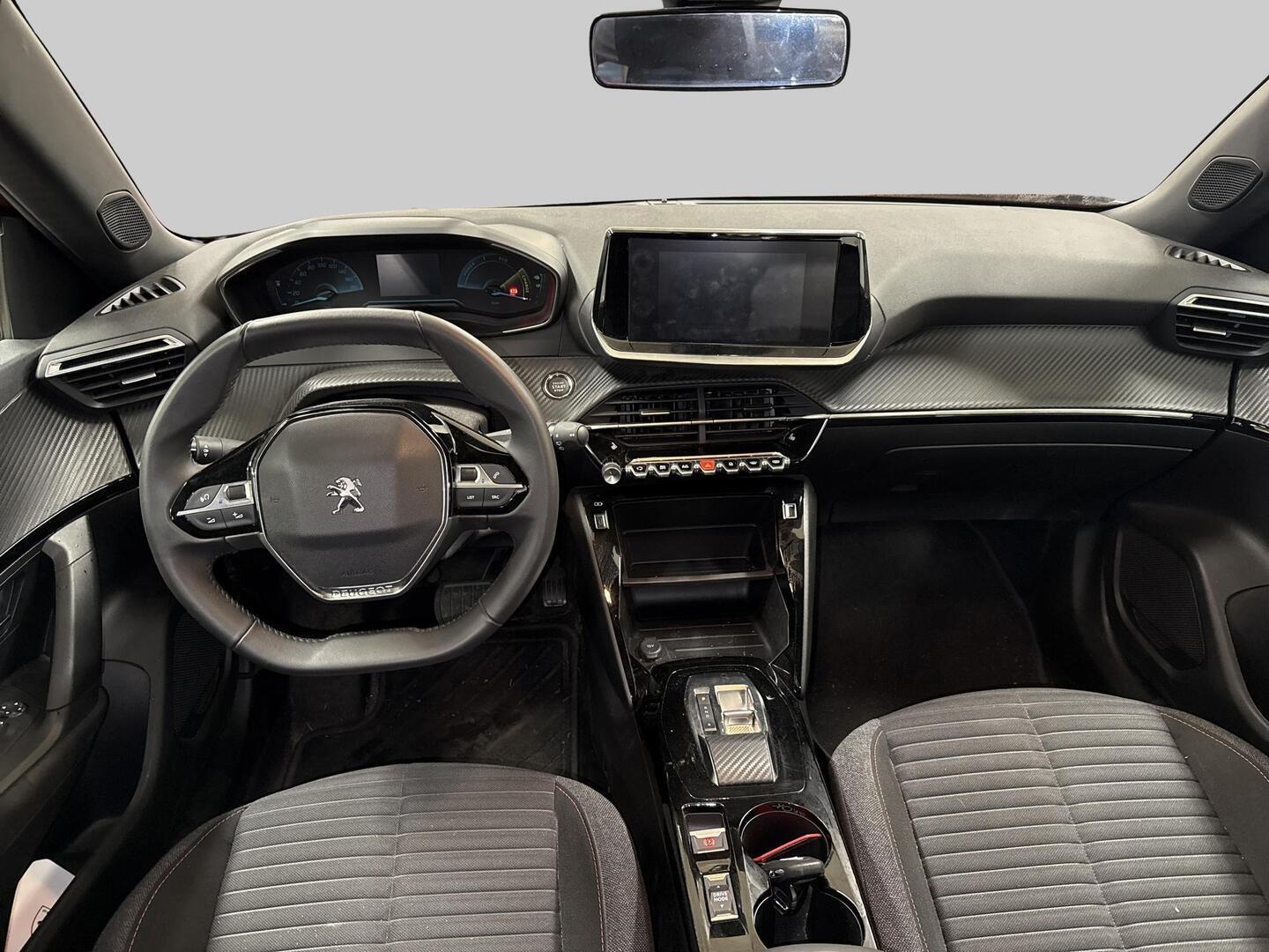 PEUGEOT e-2008 2023