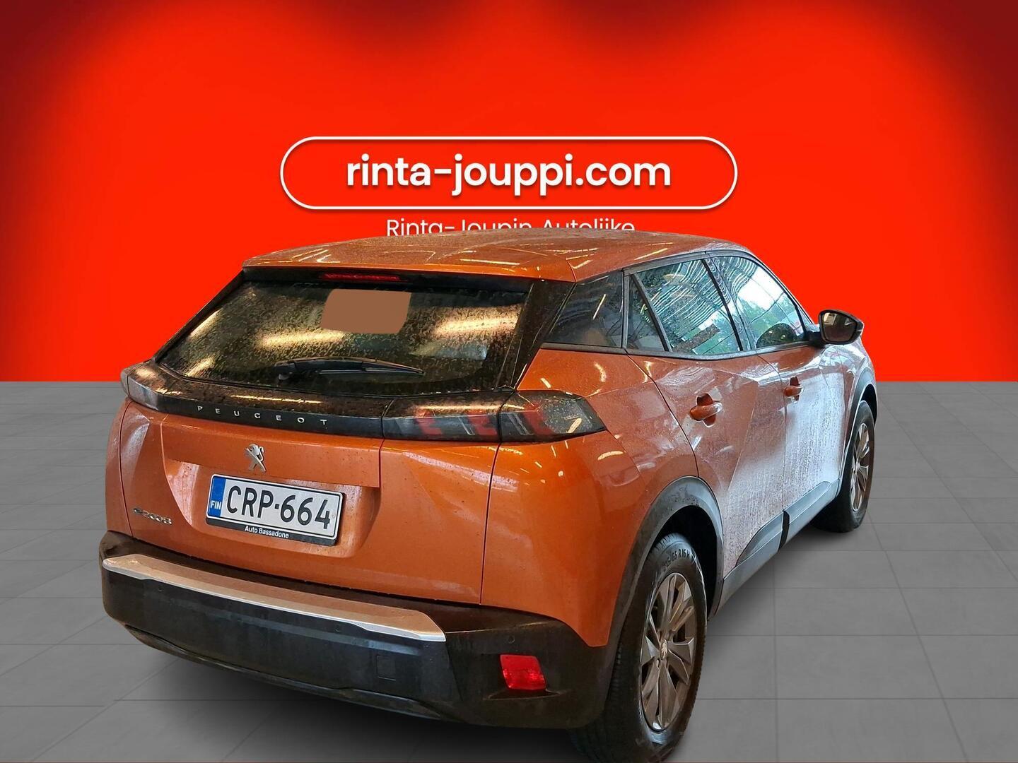 PEUGEOT e-2008 2023