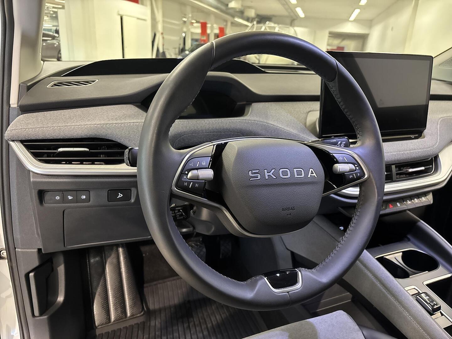 SKODA Enyaq 2026