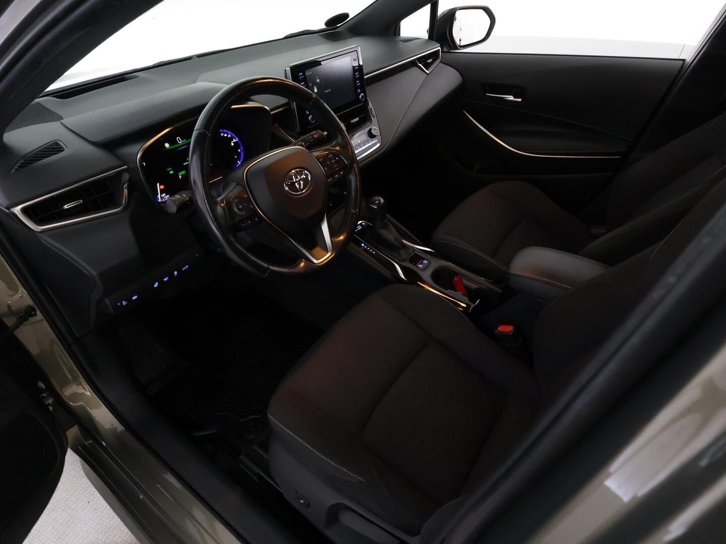 TOYOTA COROLLA 2020