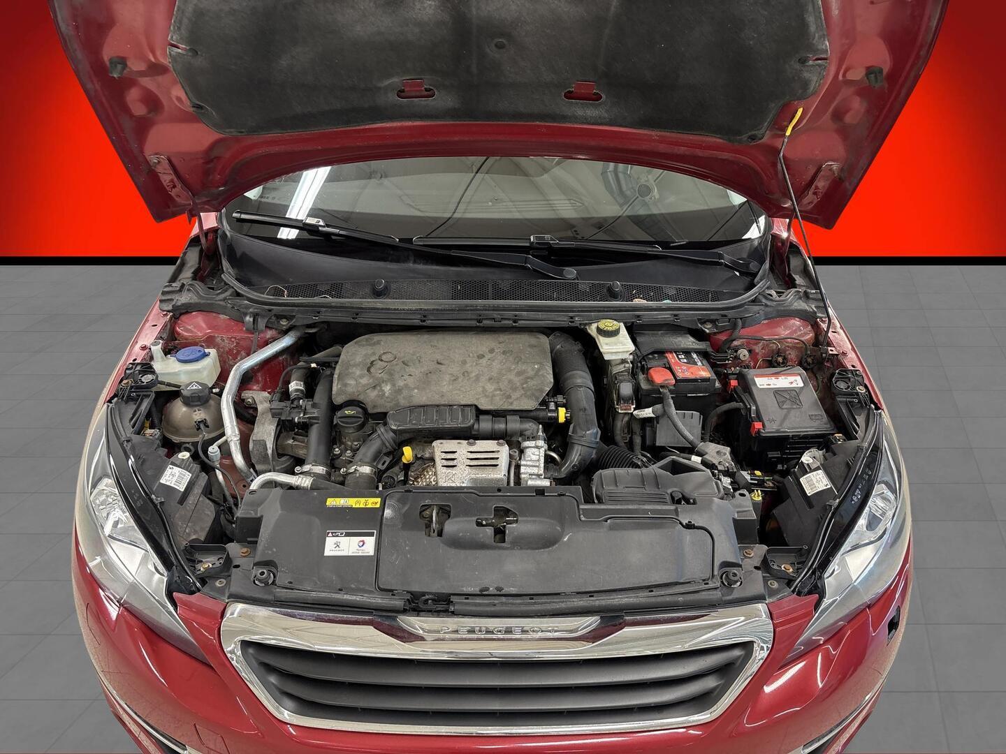 PEUGEOT 308 2015