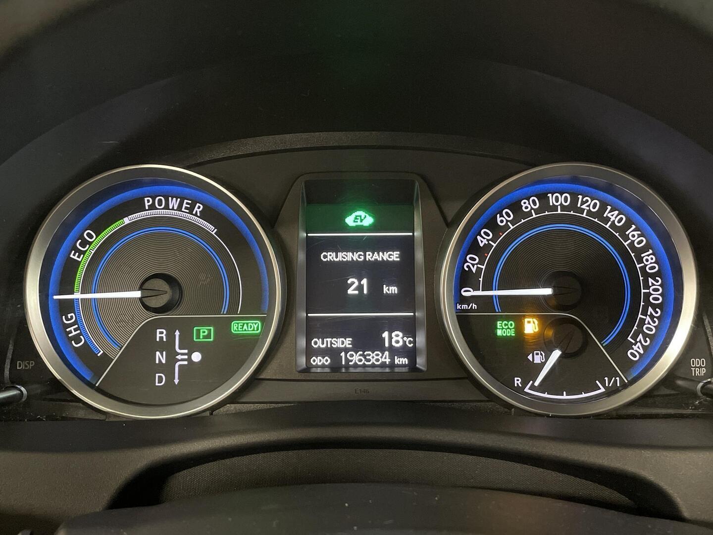 TOYOTA Auris 2014