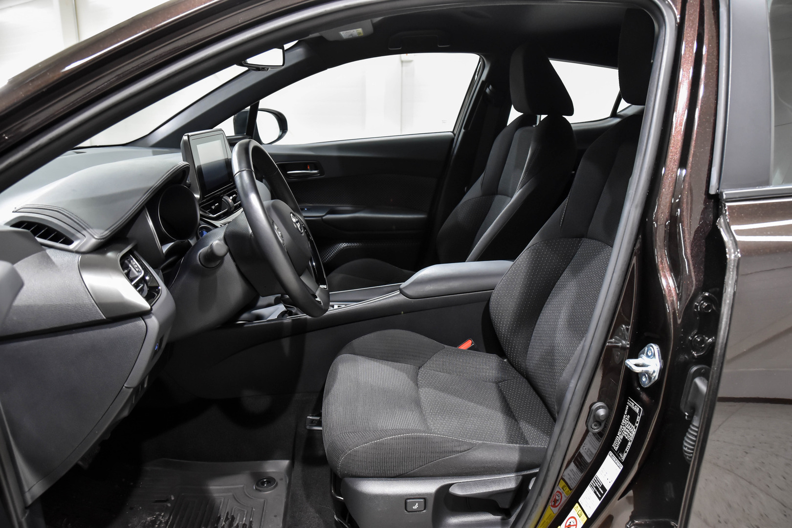 TOYOTA C-HR 2019