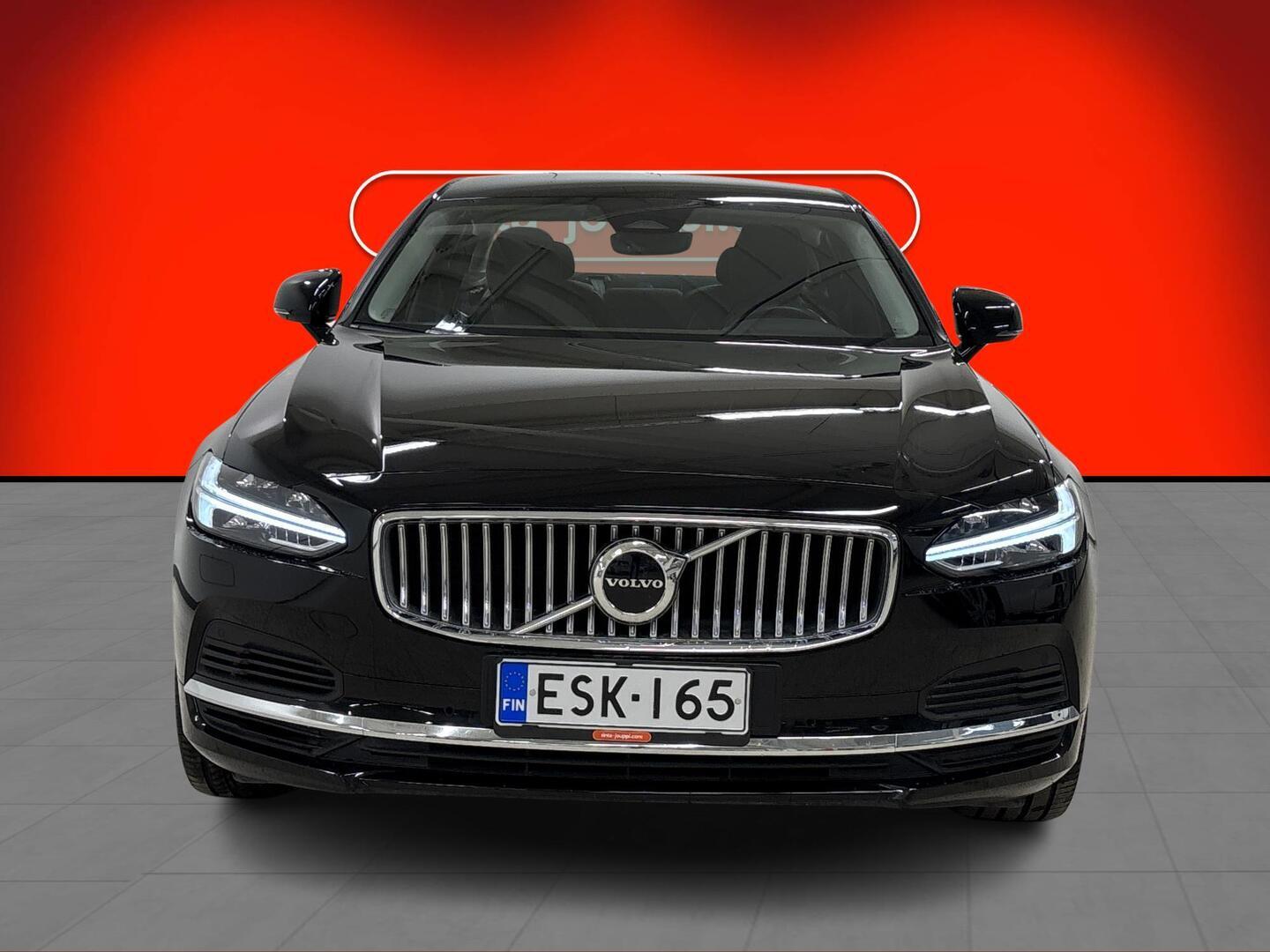 VOLVO S90 2022