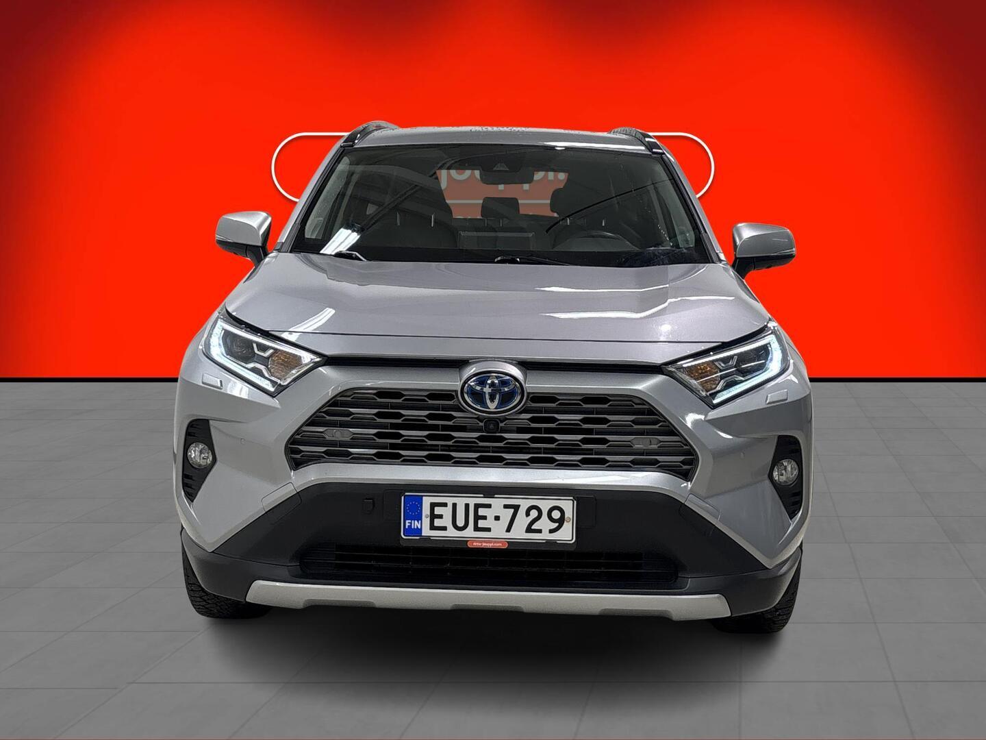 TOYOTA RAV4 2020